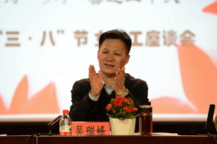 ×ðÁú¿Ê±(Öйú)ÈËÉú¾ÍÊDz«!