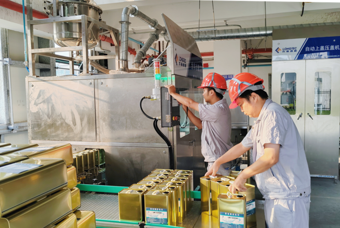 ×ðÁú¿Ê±(Öйú)ÈËÉú¾ÍÊDz«!